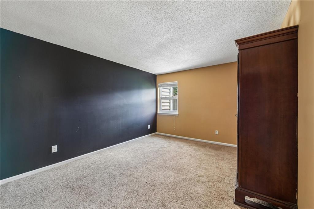 2011 Oak Park Lane Decatur, GA 30032 - Photo 10 of 20