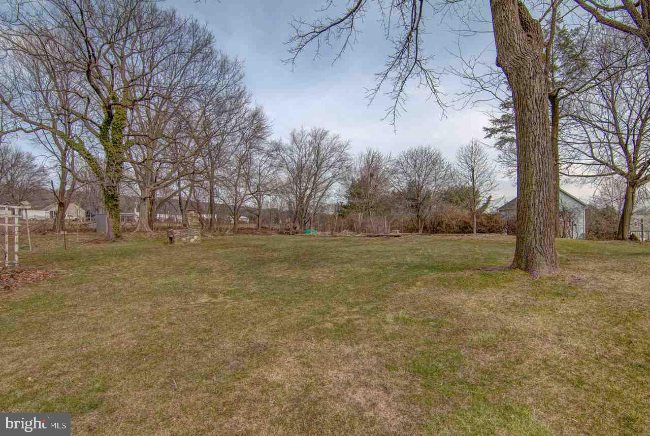 541 Pleasant Acres Road York, PA 17402 - Photo 14 of 15 Gallery Image 14