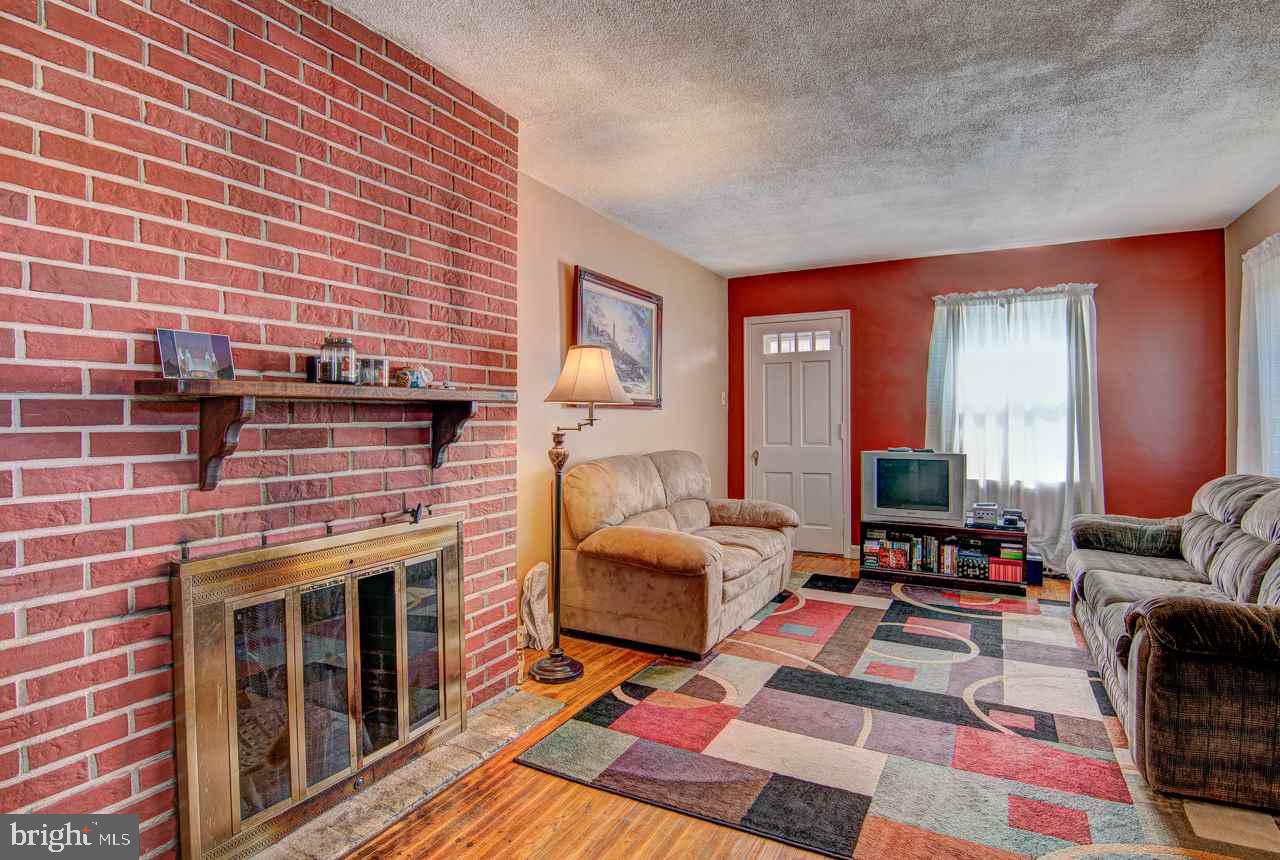 541 Pleasant Acres Road York, PA 17402 - Photo 7 of 15 Gallery Image 7