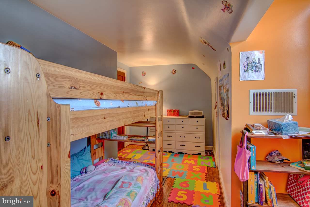 541 Pleasant Acres Road York, PA 17402 - Photo 10 of 15 Gallery Image 10