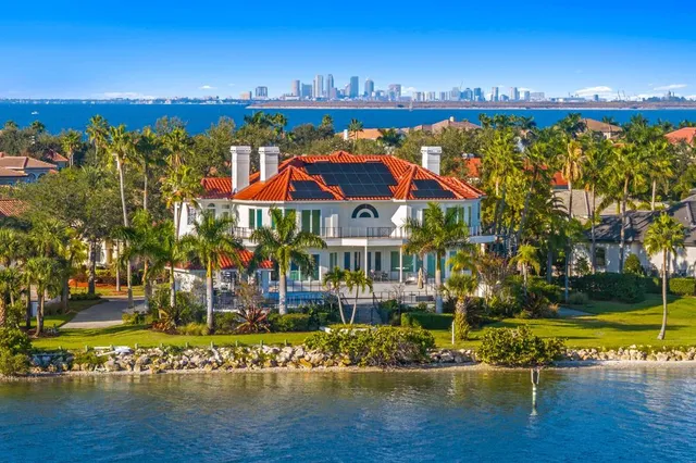 $2,650,000 | 1315 Jumana Loop, Apollo Beach, FL 33572