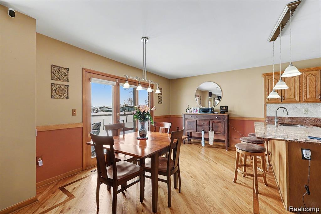 7277 Cardinal Road Algonac, MI 48001 - Photo 18 of 36 Dining area featuring light wood finished floors