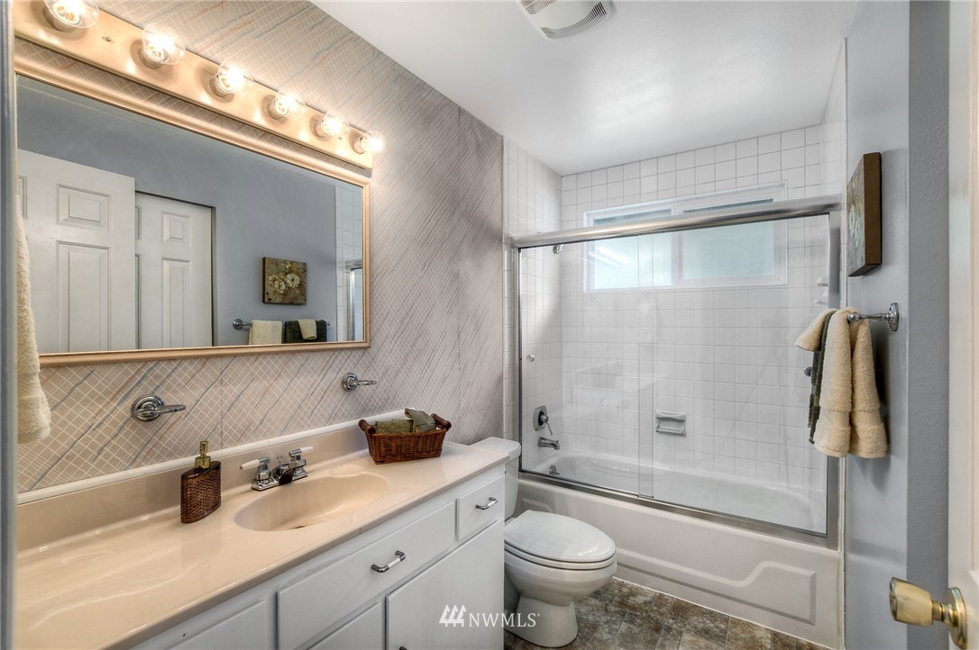 12447 177th Place Southeast Renton, WA 98059 - Photo 19 of 25