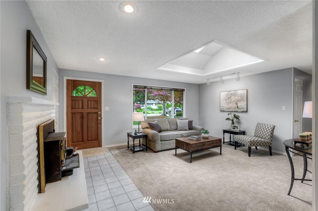 12447 177th Place Southeast Renton, WA 98059 - Photo 4 of 25
