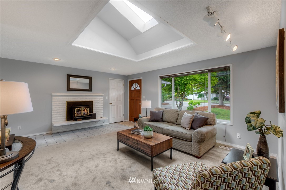 12447 177th Place Southeast Renton, WA 98059 - Photo 6 of 25