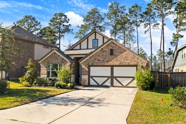 $2,400 | 335 Honey Mesquite Path, Conroe, TX 77318