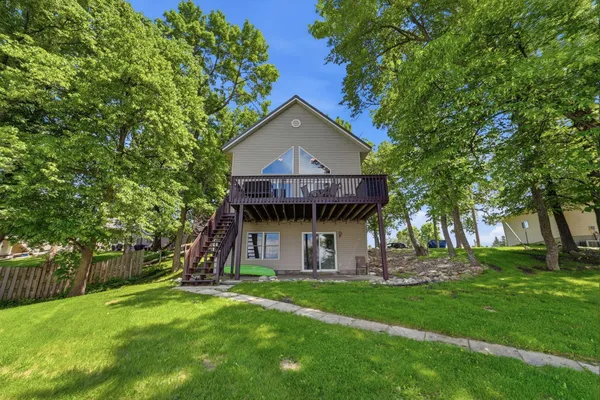 $414,000 | 2617 Lake Street East, Osakis, MN 56360