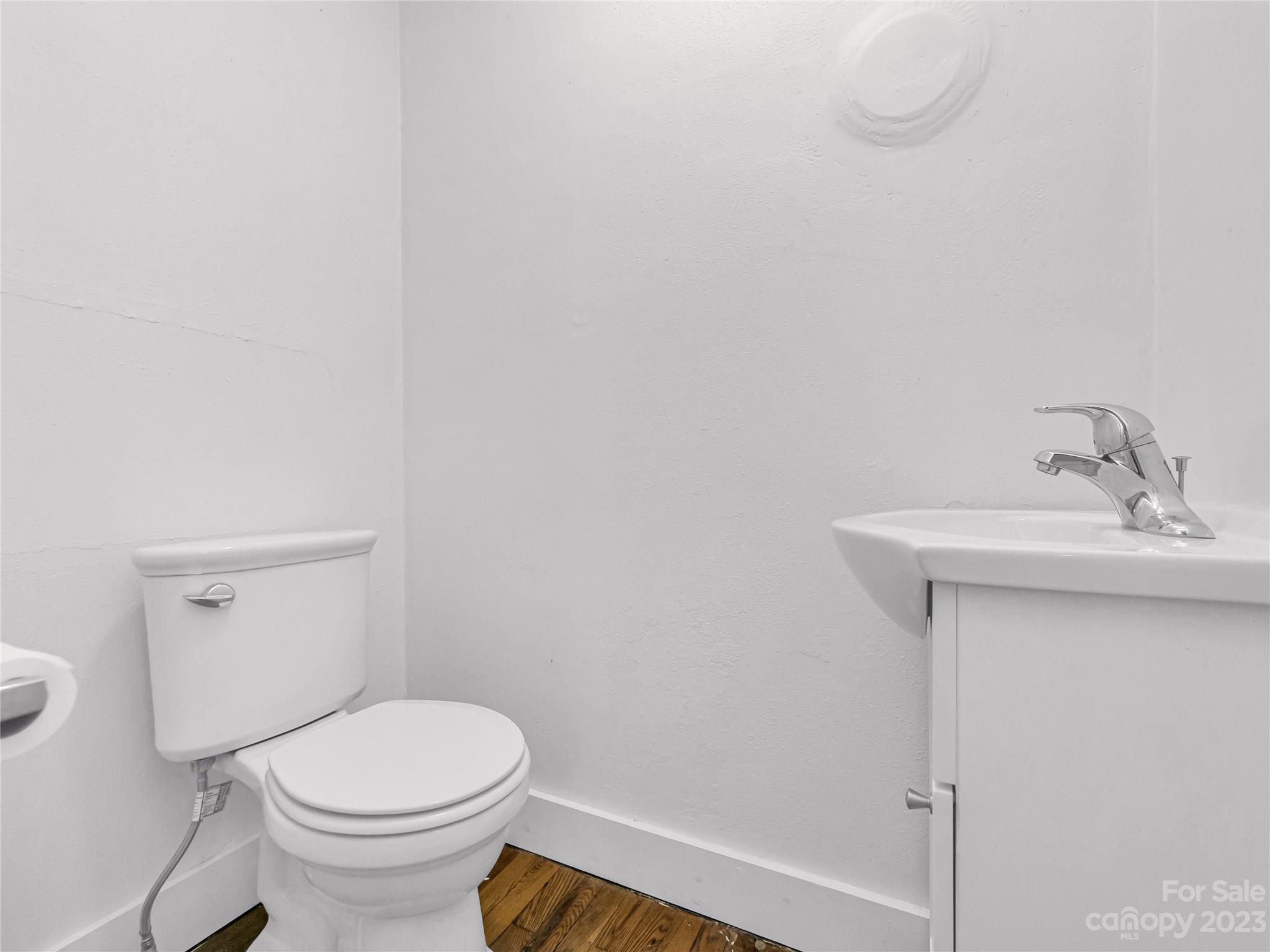 83 Fisher Road Brevard, NC 28712 - Photo 11 of 24 Gallery Image 11