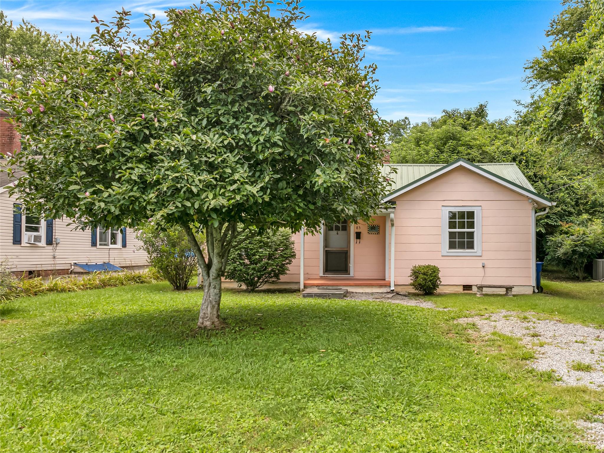 83 Fisher Road Brevard, NC 28712 - Photo 20 of 24 Gallery Image 20