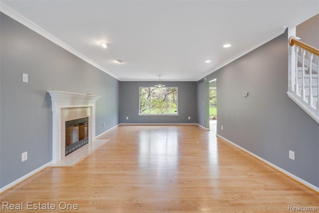 2140 Rob Ridge Drive Walled Lake, MI 48390 - Photo 10 of 35 dsc00641-dsc00645 - Copy.jpg