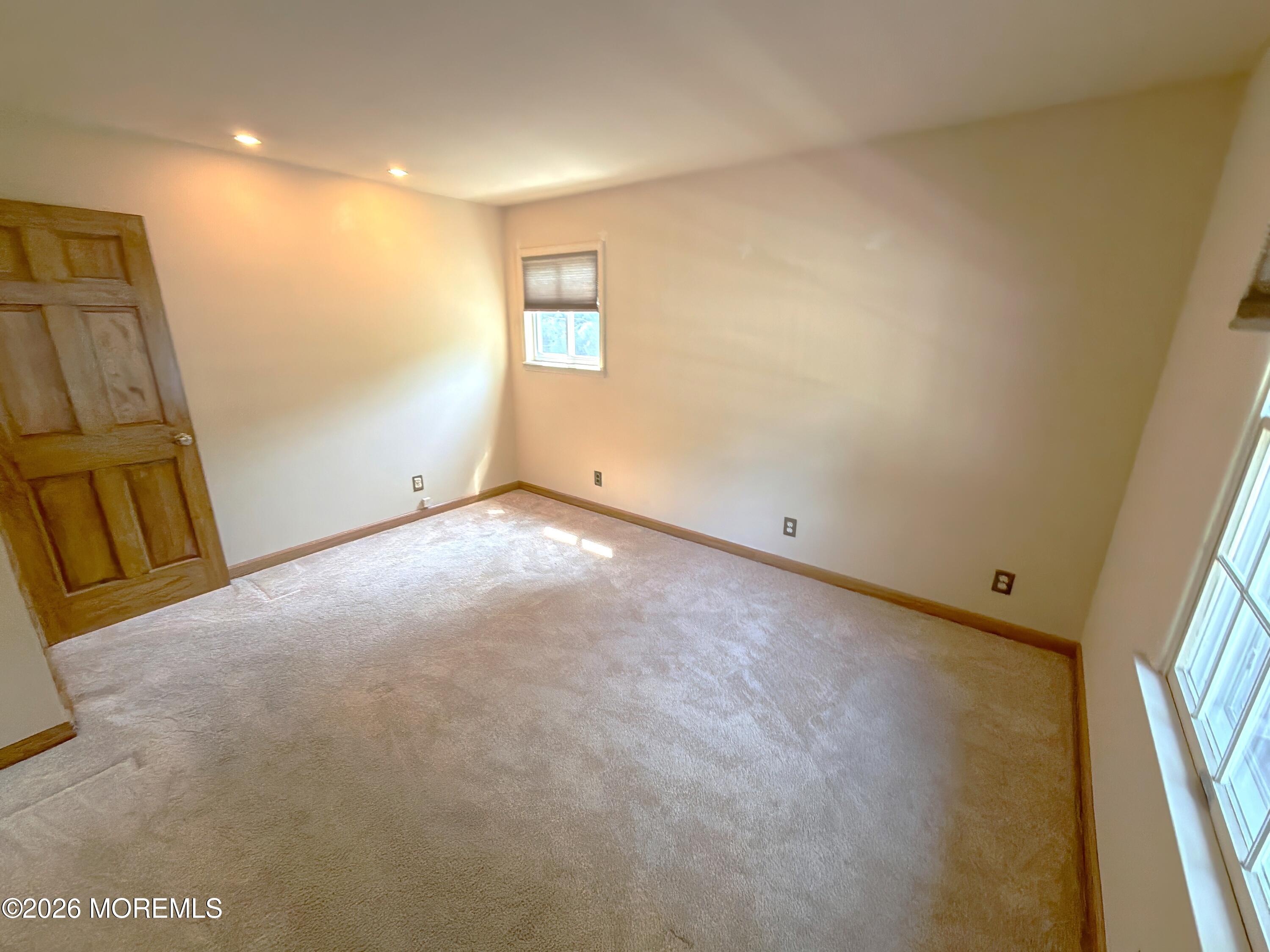 4 Glen Road Howell, NJ 07731 - Photo 21 of 48 4 Glen Rd Primary Bdrm
