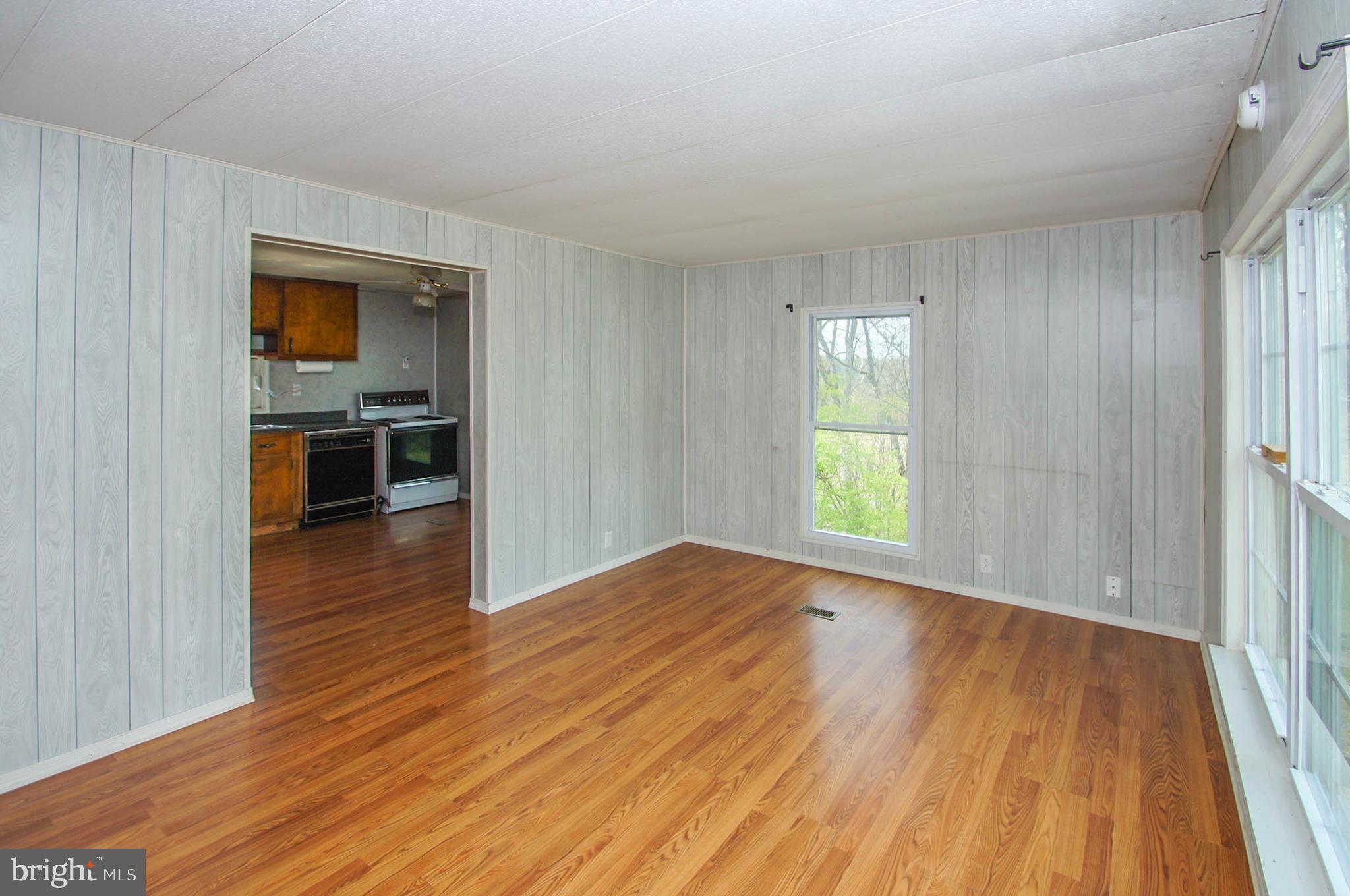 854 Point Road Wernersville, PA 19565 - Photo 15 of 27 Gallery Image 15