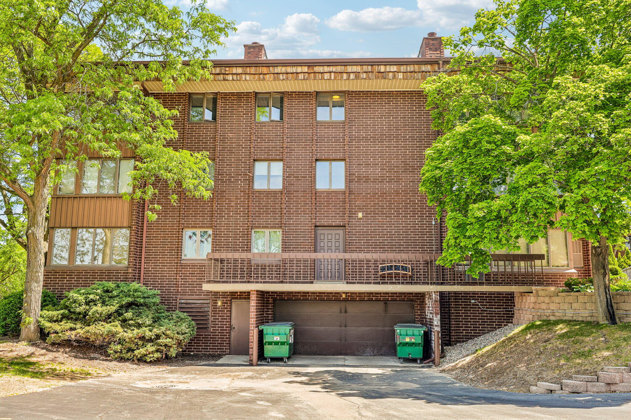 N85-w15700 Ridge Road, Unit 307 Menomonee Falls, WI 53051 - Photo 26 of 29 30-web-or-mls-N85W15700 Ridge Road 307-S