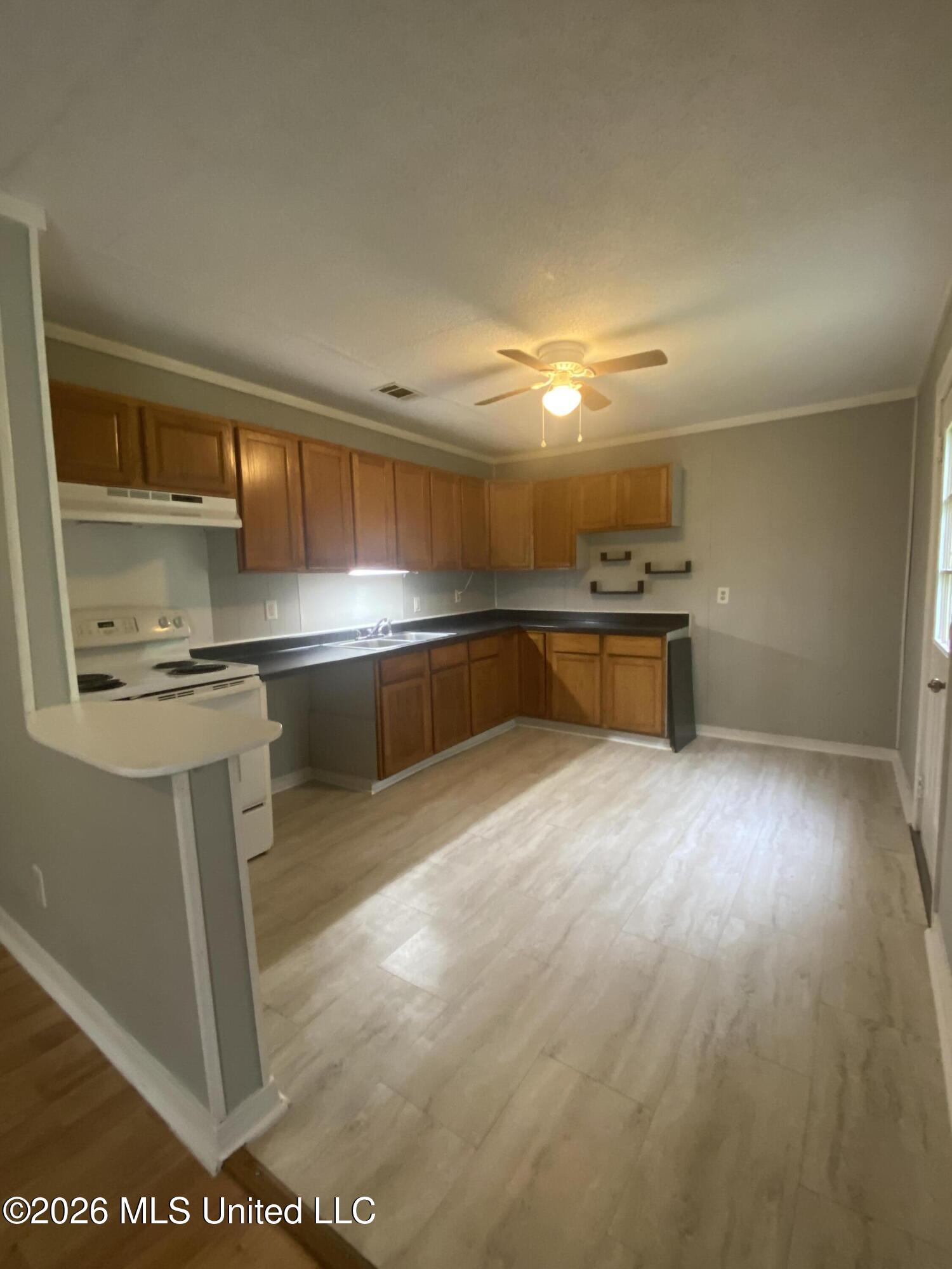 6013 Elder Ferry Road Moss Point, MS 39563 - Photo 22 of 32 IMG_3320