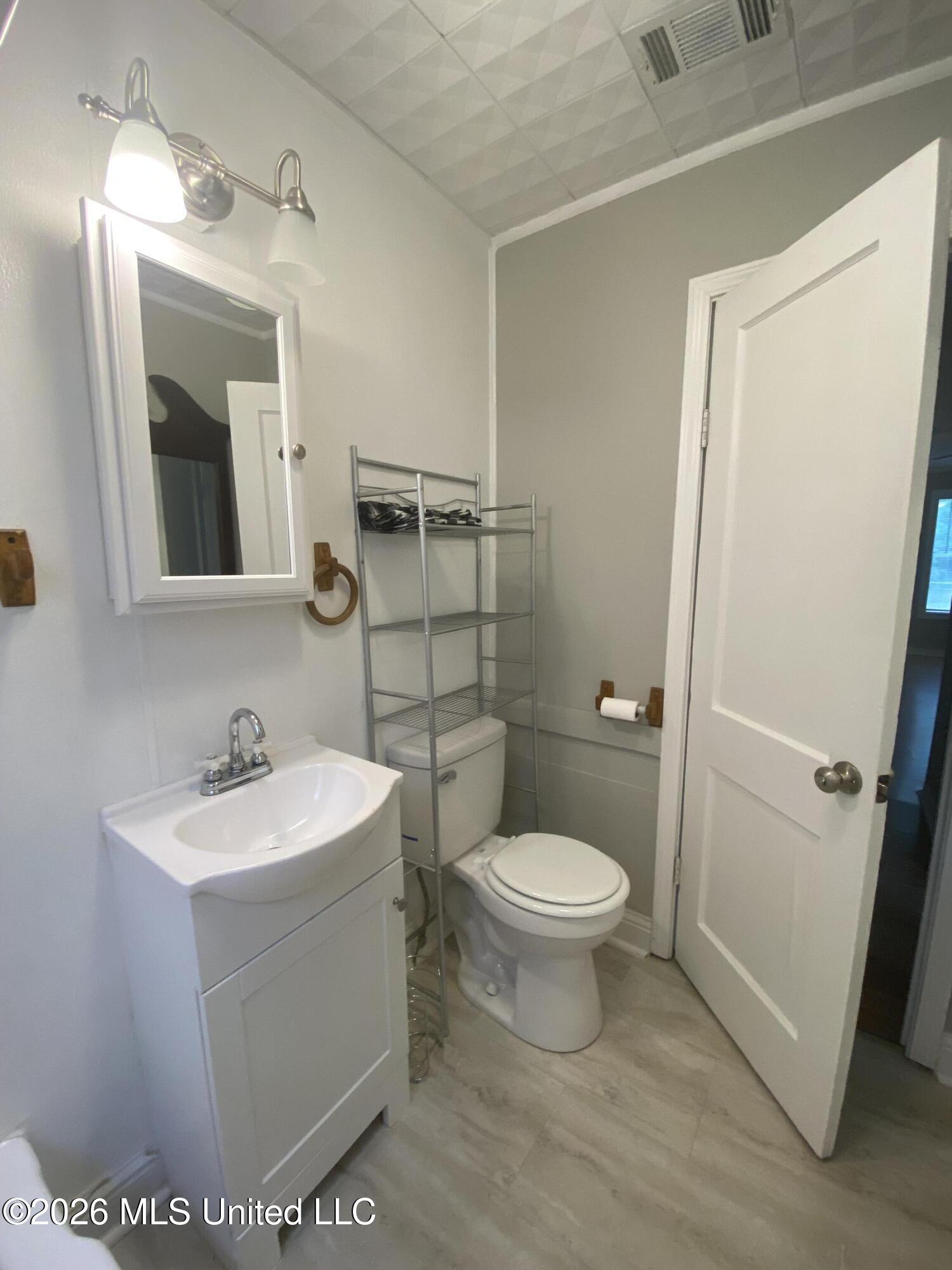 6013 Elder Ferry Road Moss Point, MS 39563 - Photo 27 of 32 IMG_3336