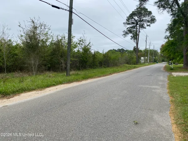 $125,000 | 6013 Elder Ferry Road, Moss Point, MS 39563