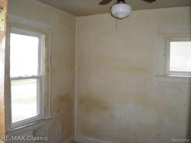2128 Martin Road Ferndale, MI 48220 - Photo 6 of 8 Bedroom 2