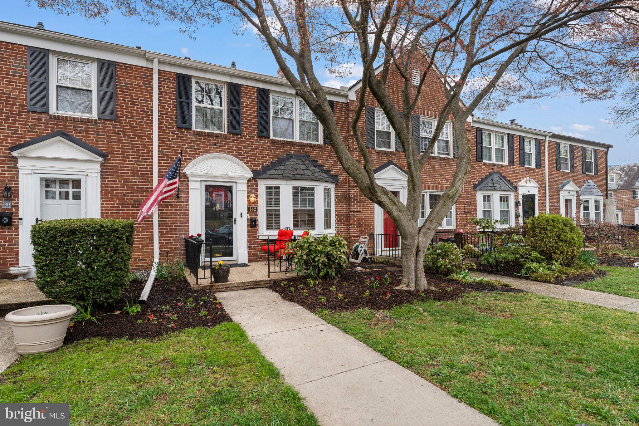 142 Regester Avenue Baltimore, MD 21212 - Photo 3 of 36 Charming brick townhomes with greenery.