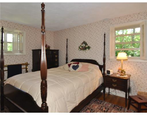 70 Walker Road Warwick, RI 02889 - Photo 10 of 20 Master Bedroom.