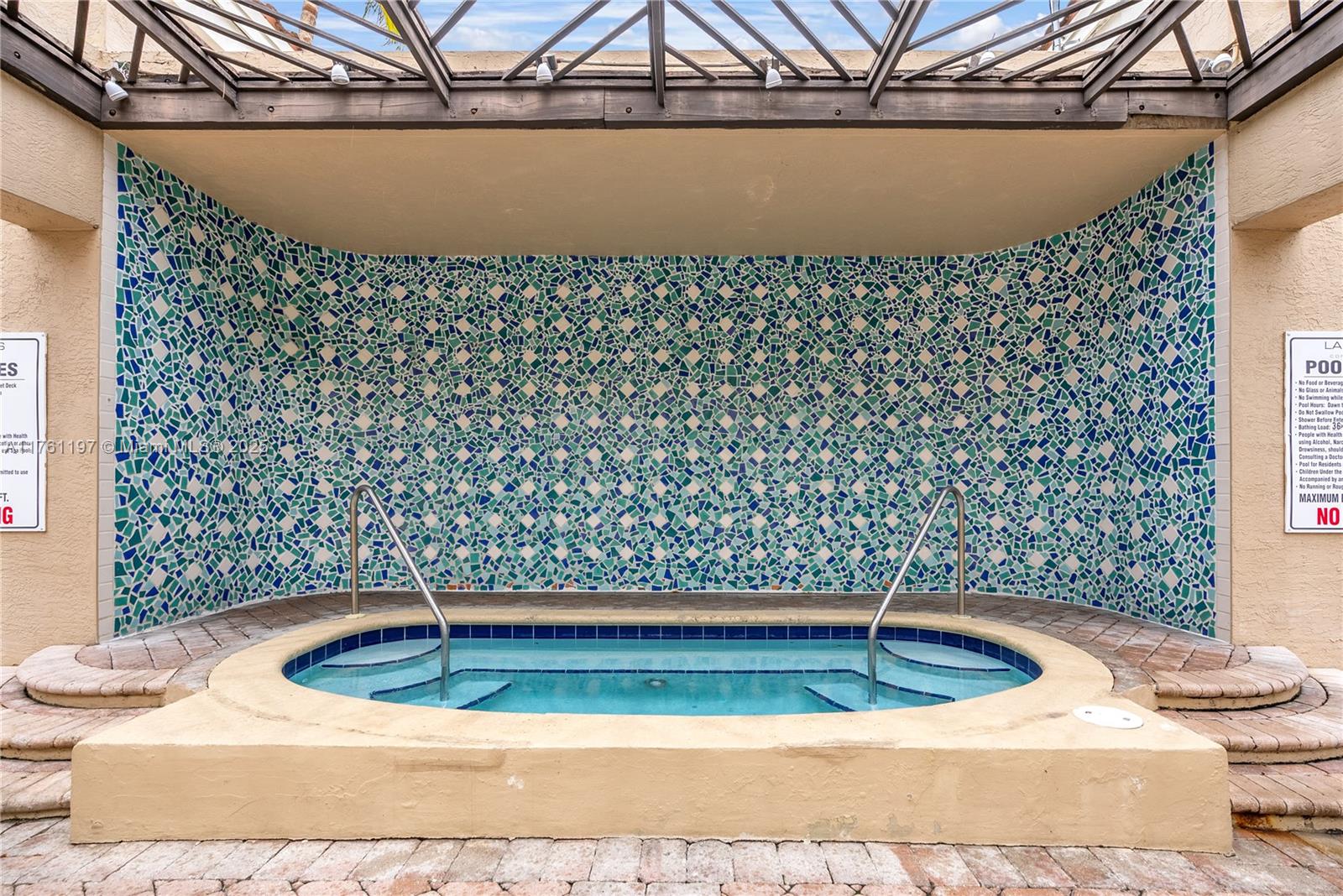 520 Southeast 5th Avenue, Unit 1507 Fort Lauderdale, FL 33301 - Photo 22 of 41 a view of a water fountain