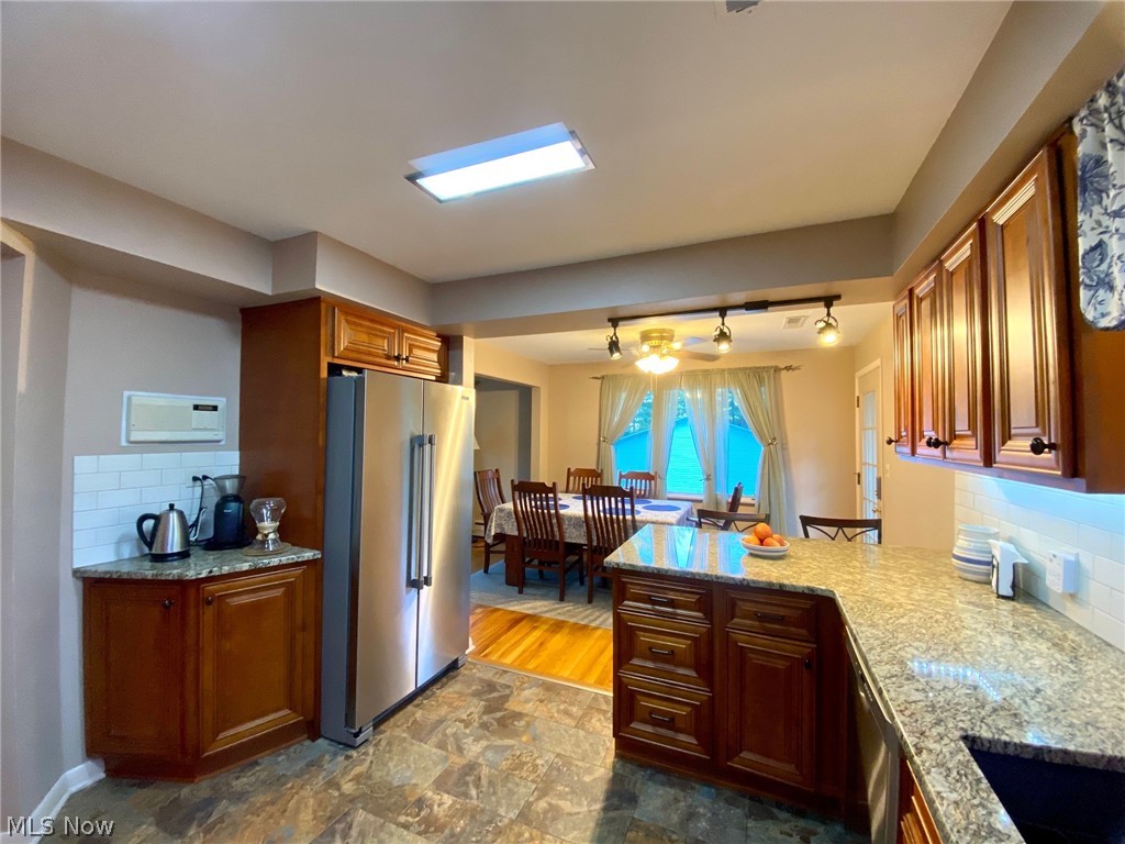 5942 Dailey Road New Franklin, OH 44319 - Photo 9 of 30