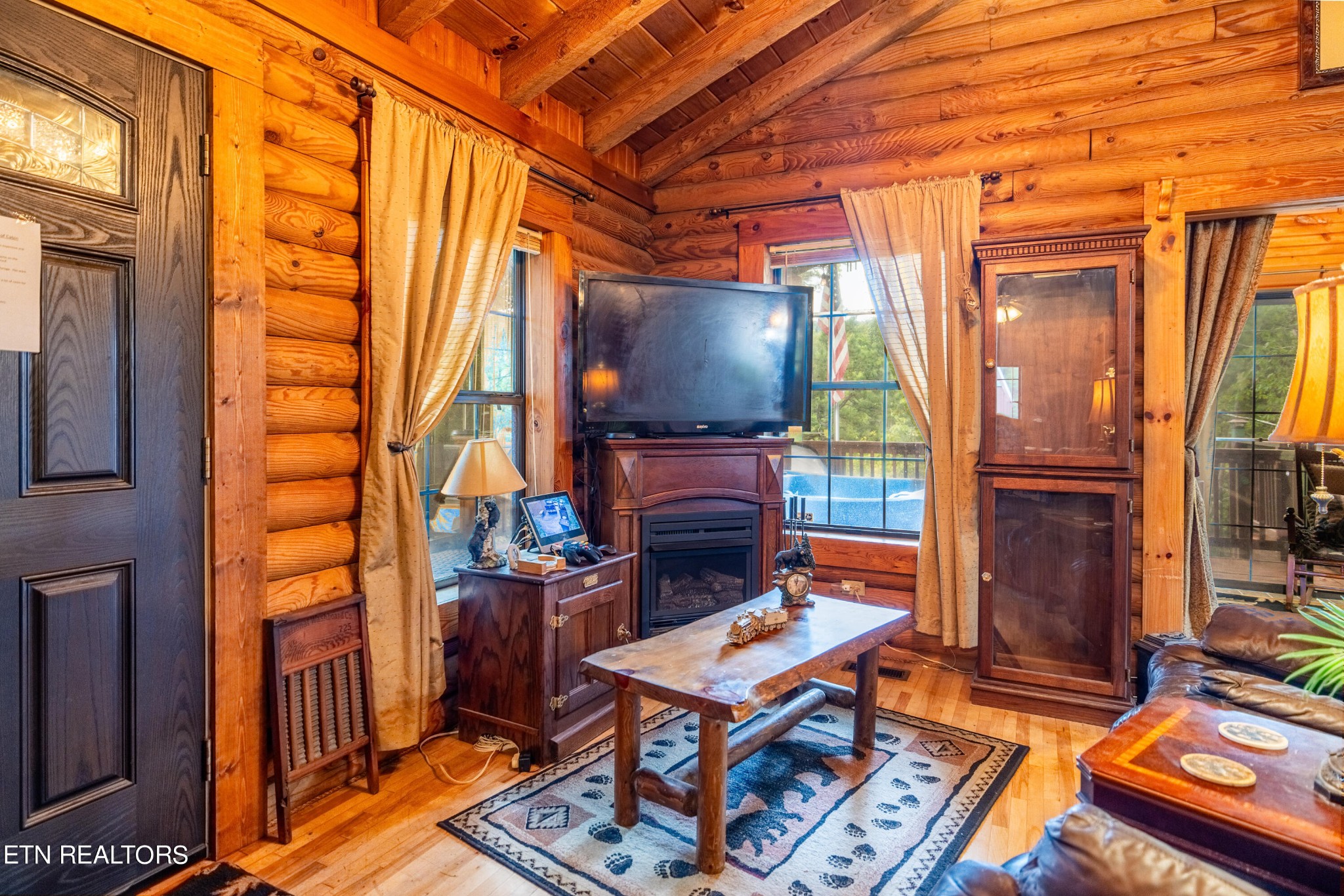 1284 Laurel Lick Road, Unit 3 Sevierville, TN 37863 - Photo 3 of 24 Gallery Image 3