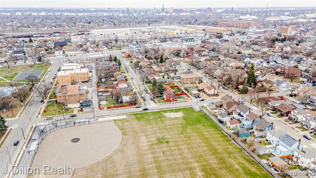 99 Chestnut Street River Rouge, MI 48218 - Photo 8 of 50
