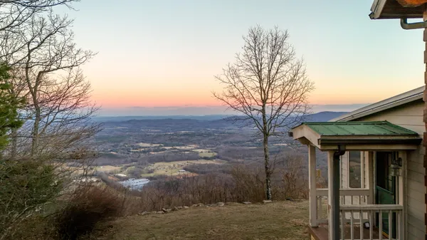 $800,000 | 319 Lookout Drive, Rising Fawn, GA 30738