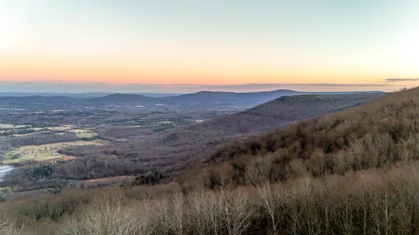 $800,000 | 319 Lookout Drive, Rising Fawn, GA 30738