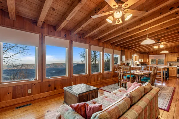 $800,000 | 319 Lookout Drive, Rising Fawn, GA 30738