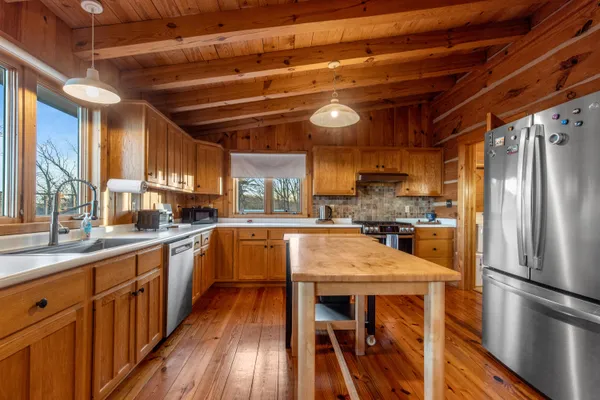 $800,000 | 319 Lookout Drive, Rising Fawn, GA 30738