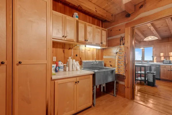 $800,000 | 319 Lookout Drive, Rising Fawn, GA 30738