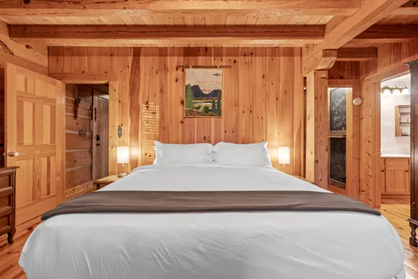 $800,000 | 319 Lookout Drive, Rising Fawn, GA 30738