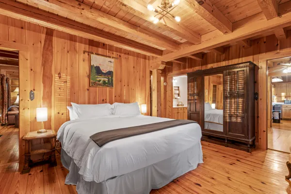 $800,000 | 319 Lookout Drive, Rising Fawn, GA 30738