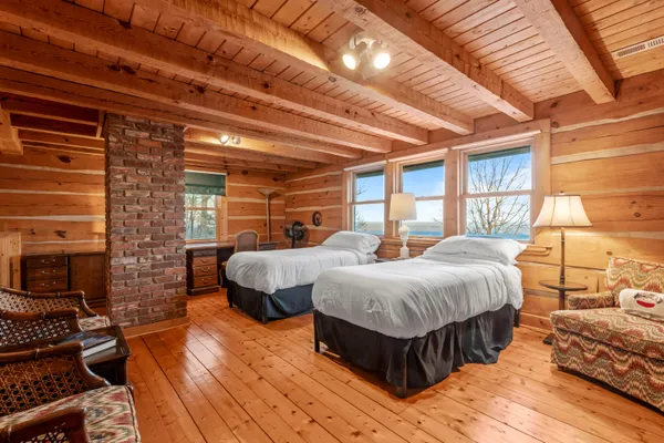 $800,000 | 319 Lookout Drive, Rising Fawn, GA 30738