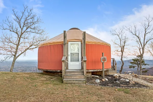 $800,000 | 319 Lookout Drive, Rising Fawn, GA 30738