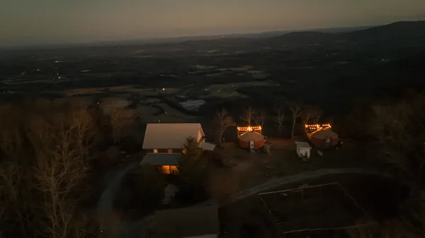 $800,000 | 319 Lookout Drive, Rising Fawn, GA 30738