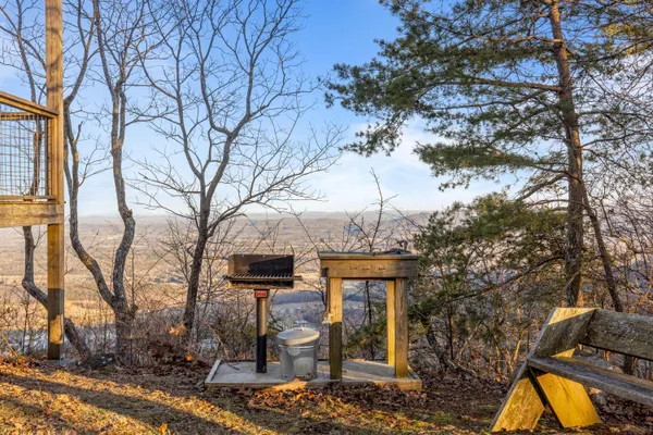 $800,000 | 319 Lookout Drive, Rising Fawn, GA 30738