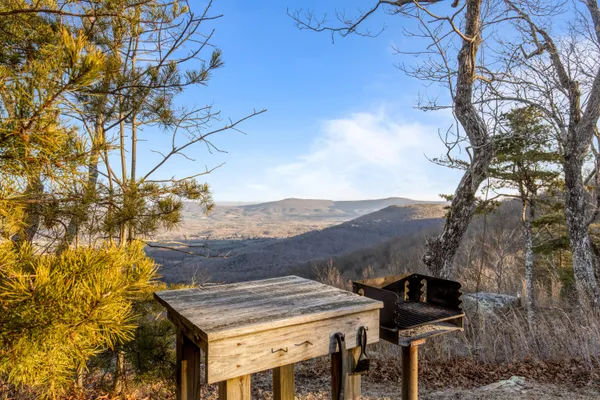 $800,000 | 319 Lookout Drive, Rising Fawn, GA 30738