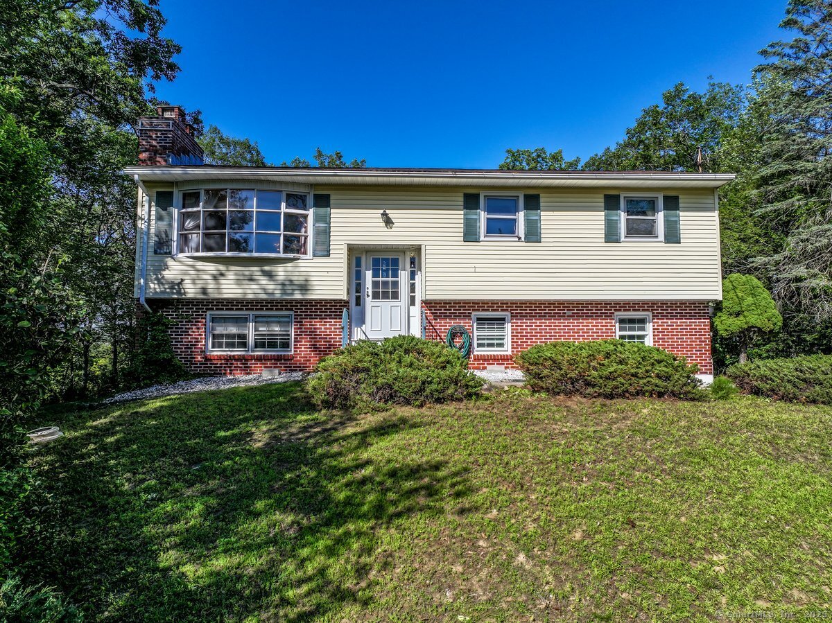 24 Bullet Hill Road Danbury, CT 06811 - Photo 1 of 1 Gallery Image 1