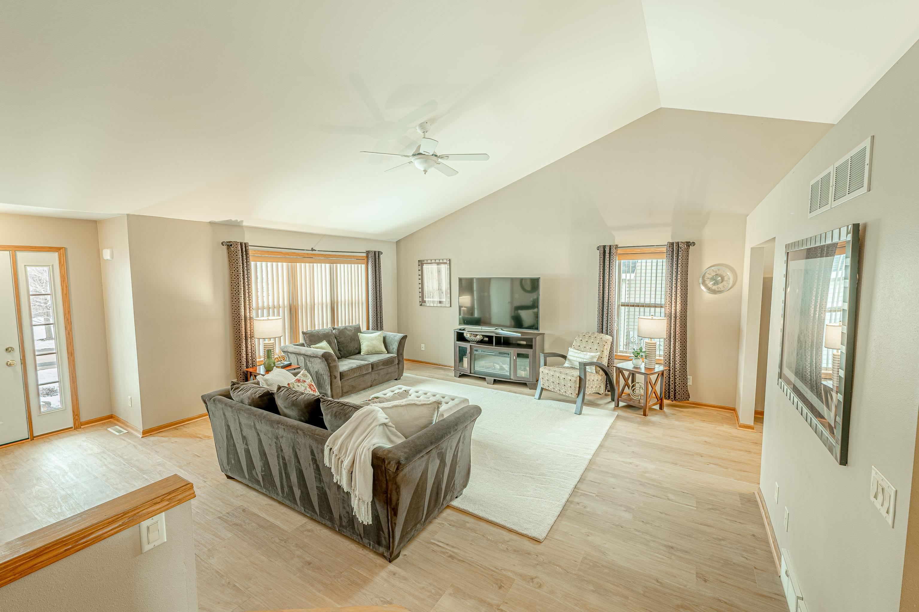 3281 Edmonton Drive Sun Prairie, WI 53590 - Photo 18 of 69