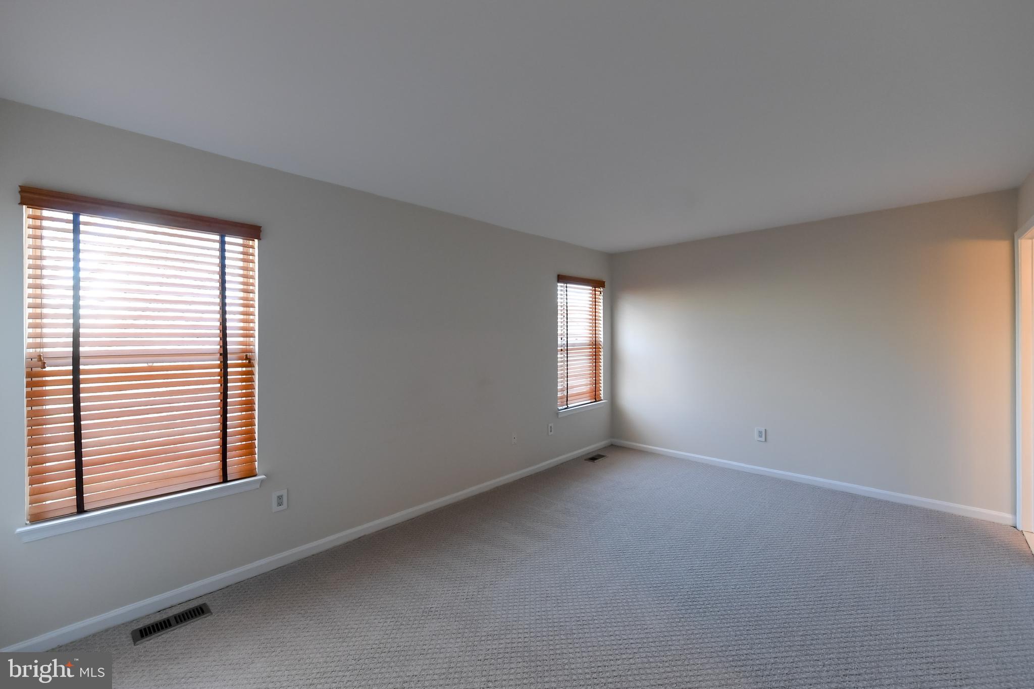 6417 McCoy Road Centreville, VA 20121 - Photo 17 of 35 Large Primary Bedroom