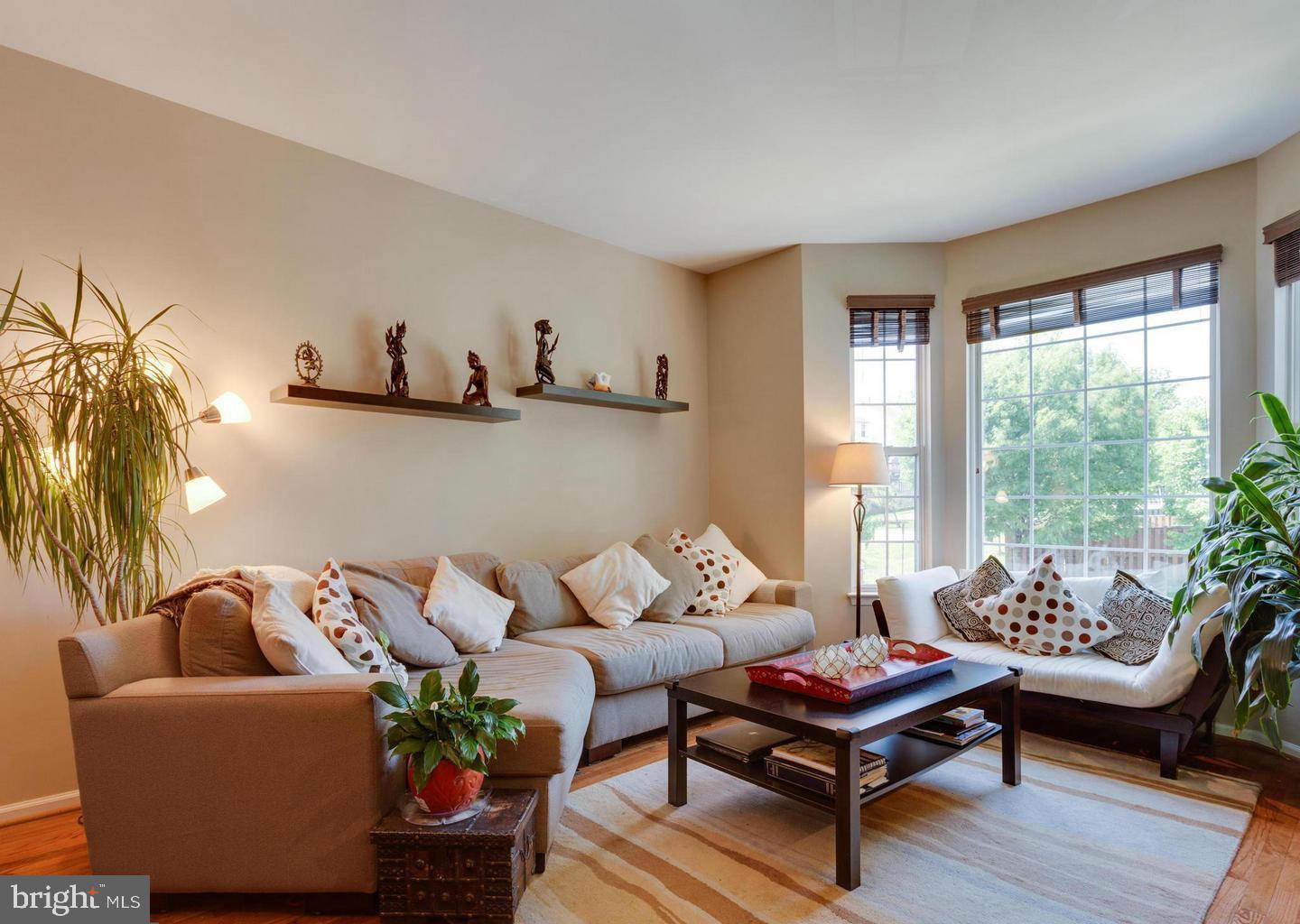 6417 McCoy Road Centreville, VA 20121 - Photo 5 of 35 Gallery Image 5