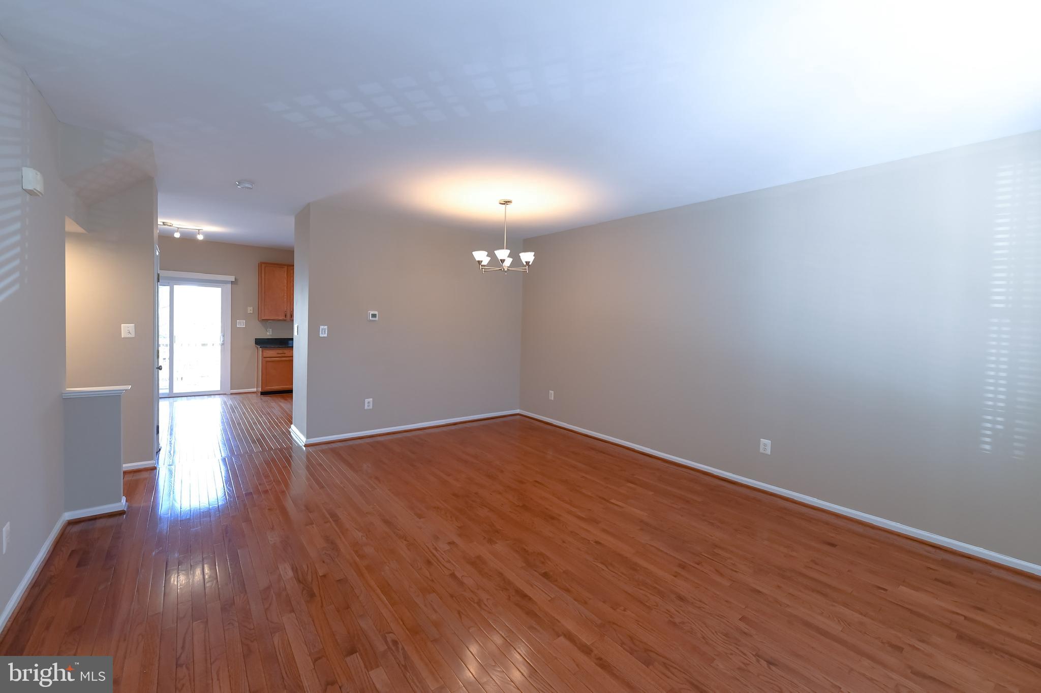 6417 McCoy Road Centreville, VA 20121 - Photo 7 of 35 Dining Room