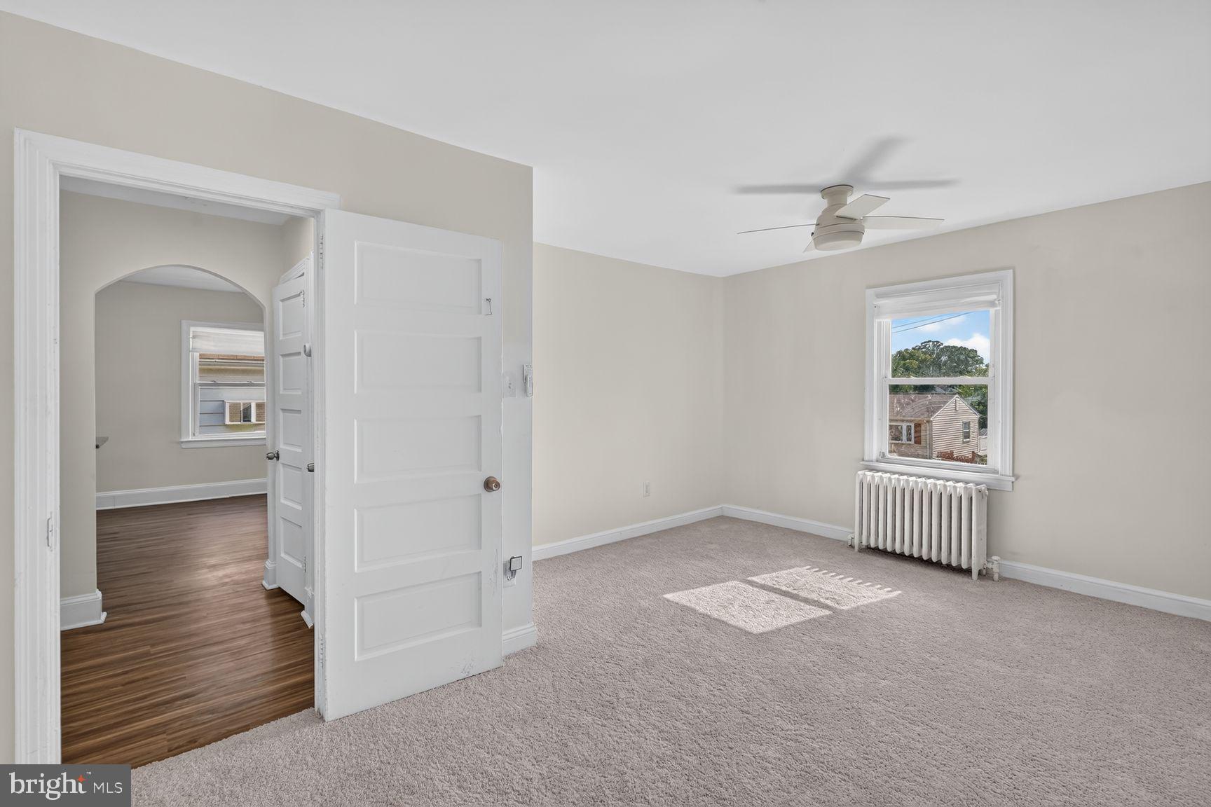4208 Shell Street Capitol Heights, MD 20743 - Photo 14 of 43 Large Owner's Suite w/Walk-In Closet - Main Level