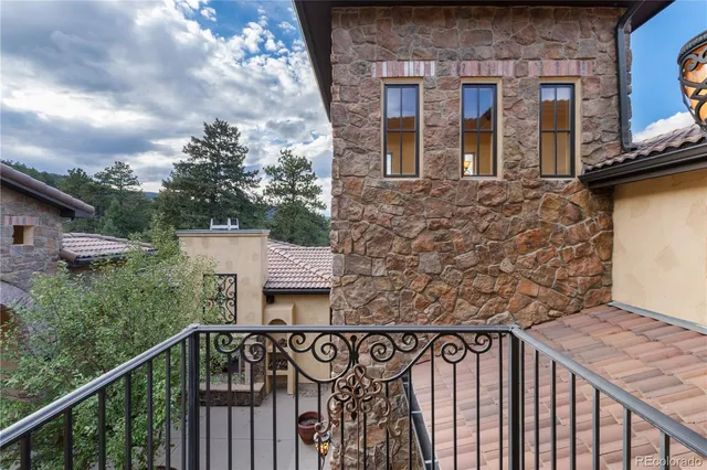 a view of a brick building with a windows