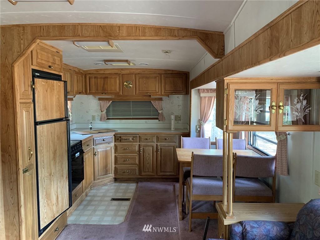 27 Mink Road Mazama, WA 98833 - Photo 16 of 21 Gallery Image 16