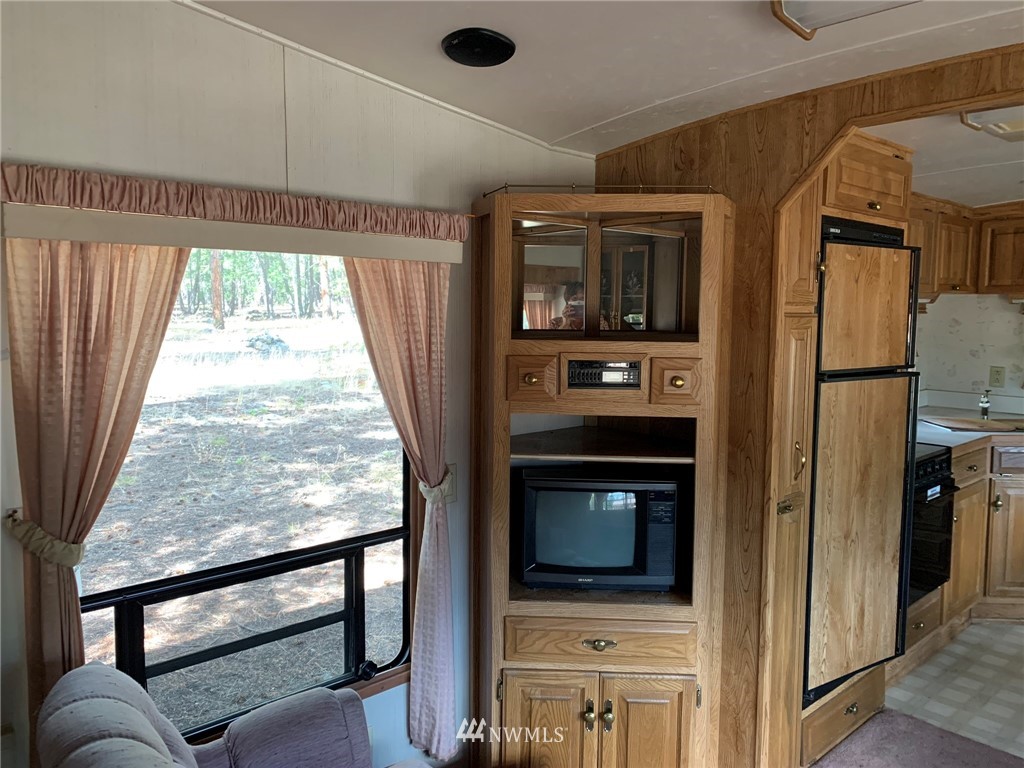 27 Mink Road Mazama, WA 98833 - Photo 17 of 21 Gallery Image 17