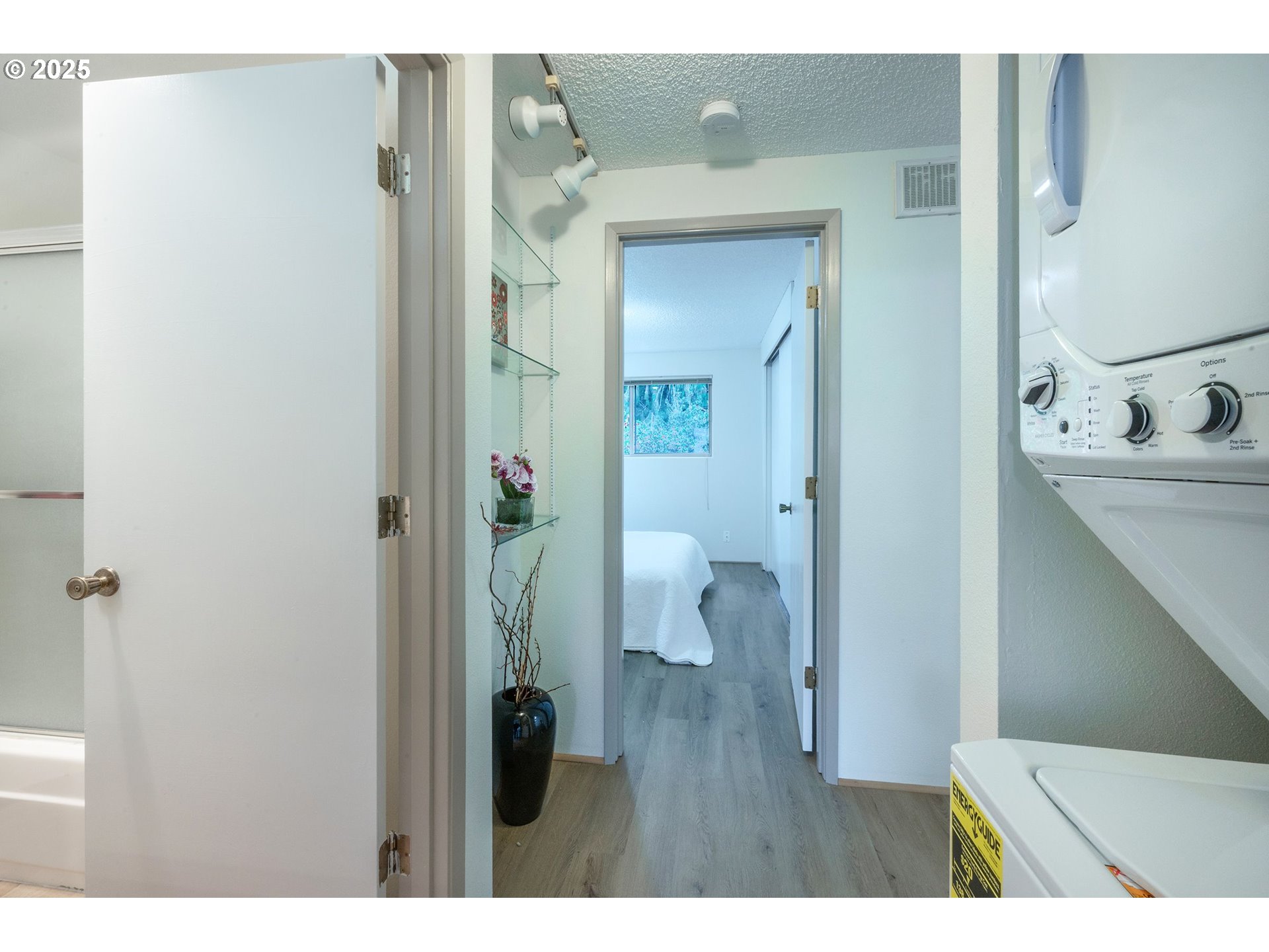 4059 Donald Street Eugene, OR 97405 - Photo 12 of 37