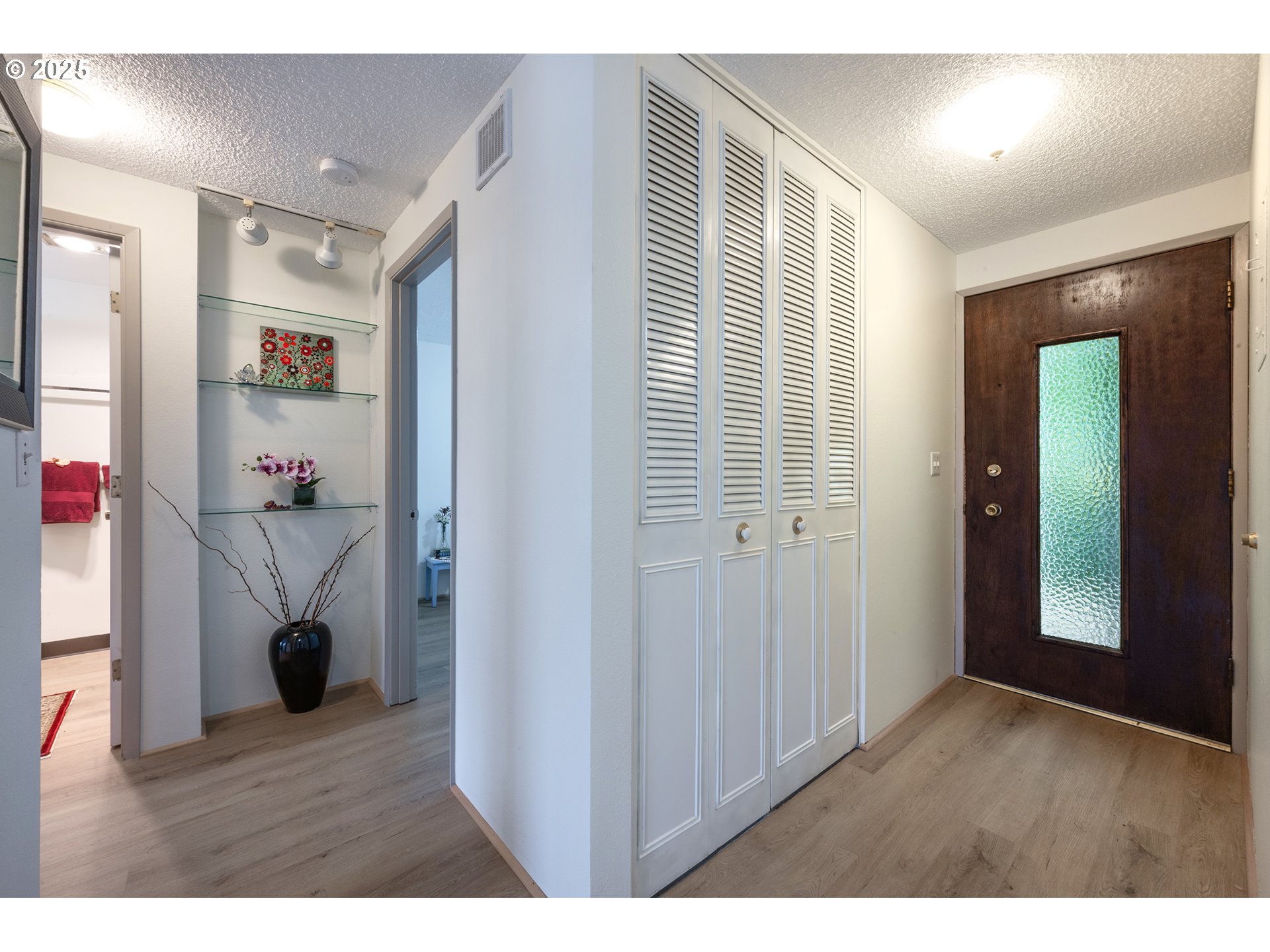 4059 Donald Street Eugene, OR 97405 - Photo 14 of 37